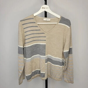 Allison Daley  Top